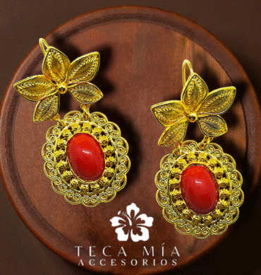 arete moño hojas rojo