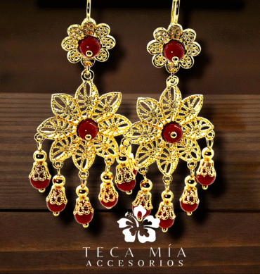 Arete estrella colgantes rojo