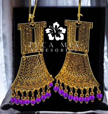 Arete filigrana traje lila