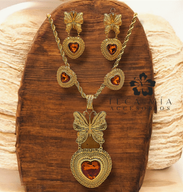 Juego corazón piedra roja mariposa