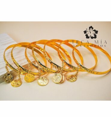 Semanario con moneda colgantes